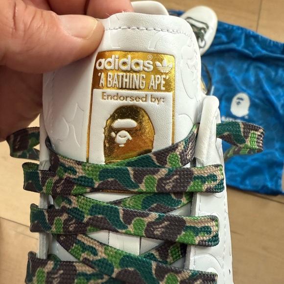 Adidas White Sneakers with Camouflage Accents - Picture 7 of 16